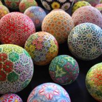 Temari: laboratorio creativo palle ricamate giapponesi benauguranti